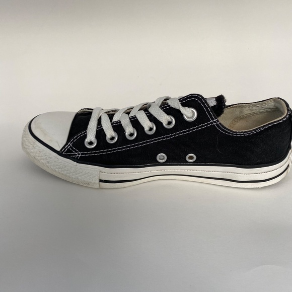 Converse All Star Low Tops - black - USA size 5 - Picture 3 of 9